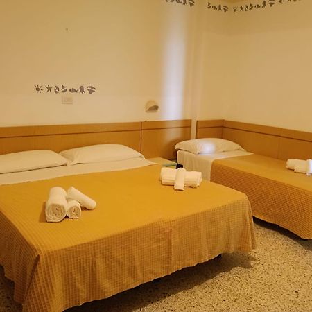 Hotel Sidney Bellaria-Igea Marina Exterior foto