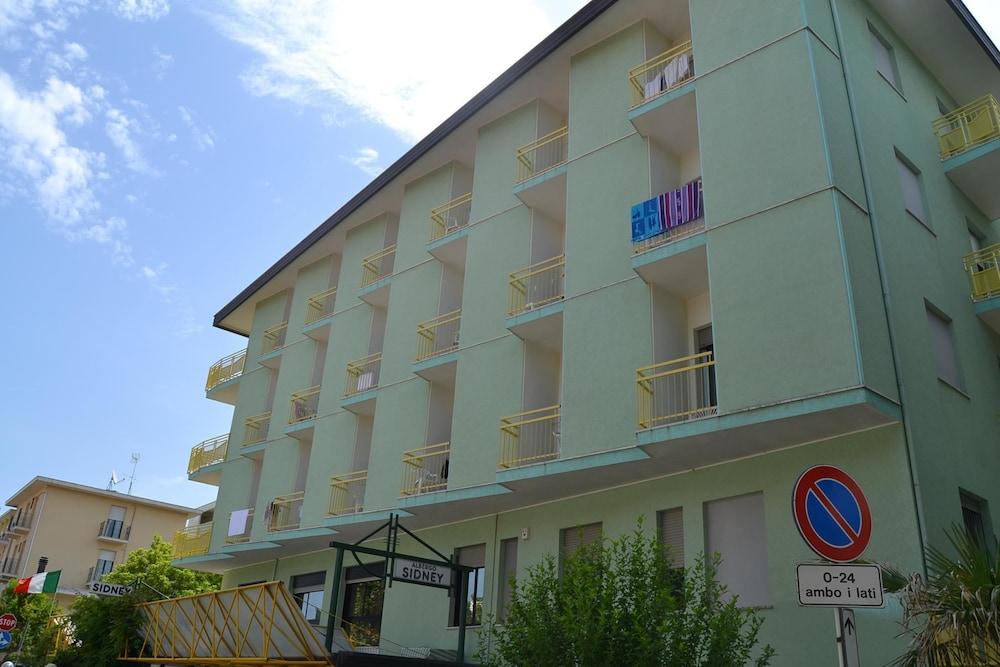 Hotel Sidney Bellaria-Igea Marina Exterior foto
